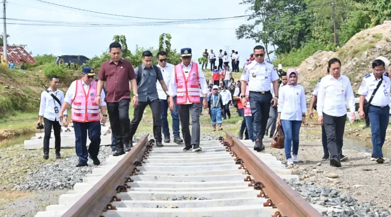 KPK Akan Medalami Keterlibatan Menhub Budi Karya Dalam Dugaan Korupsi di Proyek Kereta Api