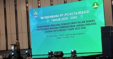 Sekda Drs. Junaedi Buka Musrenbang RPJPD Kota Bekasi