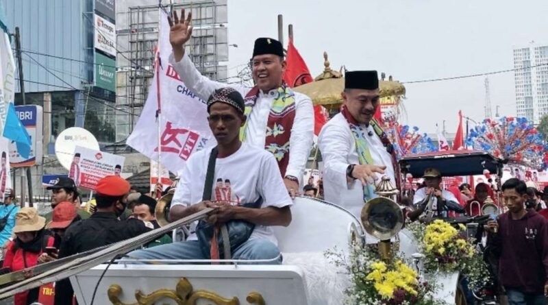 Tri Adhianto dan Abdul Haris Bobihoe