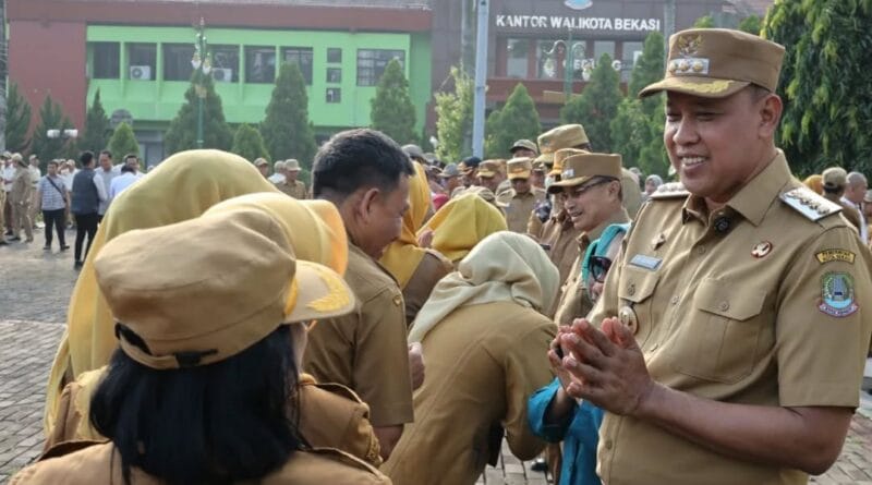 Wali Kota Bekasi, Tri Adhianto dalam acara Halal Bihalal 2025