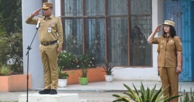 Bupati Humbahas, Oloan Paniaran Nababan dan Wakil Bupati Junita Rebeka Marbun