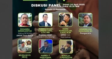 Diskusi panel dengan tema "Aksi Melestarikan Hutan Papatar"