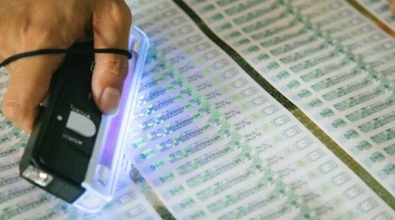 Cukai Rokok: Tarif Mencekik, Modus Ilegal Menggurita