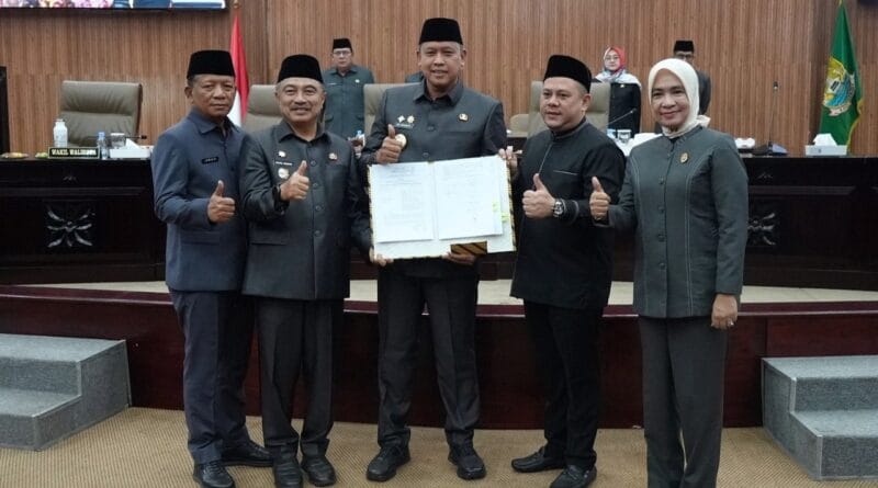 DPRD dan Pemkot Bekasi Sepakati Perubahan APBD 2025
