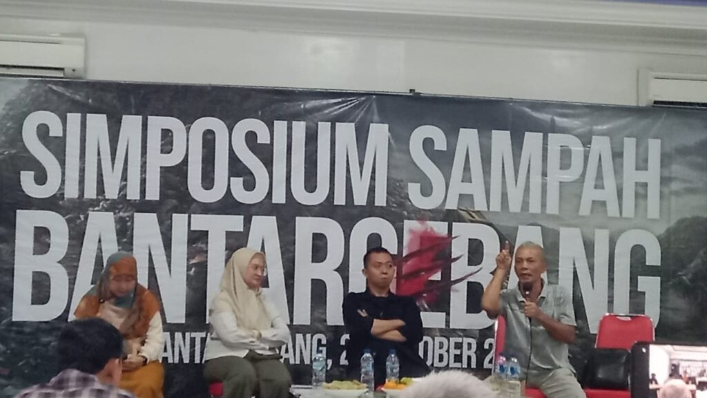 Simposium Sampah Bantargebang