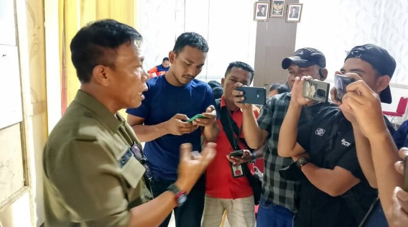 Bupati Tapteng, Masinton Pasaribu SH MH