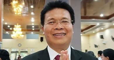 Ephorus HKBP, Pdt. Dr. Victor Tinambunan MST