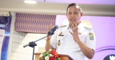 Wali Kota Bekasi, Dr.Tri Adhianto