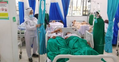 Siswa SMK HKBP dirawat di RSUD Sidikalang, diduga keracunan MBG, Selasa (10/2/2026) [DAIRI.WAHANANEWS.CO / ist]