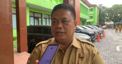 Kepala Dinas Sosial Kota Bekasi, Robert Siagian