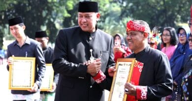 Hari Jadi ke-29 Kota Bekasi, Wali Kota Beri Penghargaan untuk Pelaku Seni dan Budaya