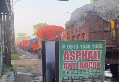 Antrean Truk Sampah Mengular di Narogong, Warga Keluhkan Bau dan Air Lindi