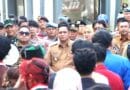 Serap Aspirasi Mahasiswa, Plt Bupati Bekasi Ajak Bangun “Super Team”