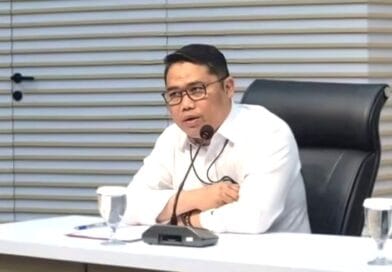 KPK Tahan 3 Tersangka Kasus Dana Hibah Pokmas Jatim 2019-2022