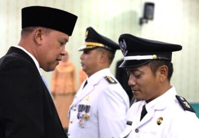 Lantik 24 Pejabat, Wali Kota Bekasi Minta ASN Terbuka terhadap Kritik Masyarakat