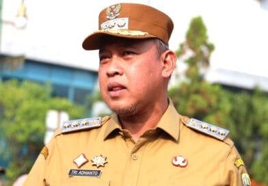 Hari Pertama Sekolah, Wali Kota Bekasi Instruksikan ASN Dampingi Anak ke Sekolah