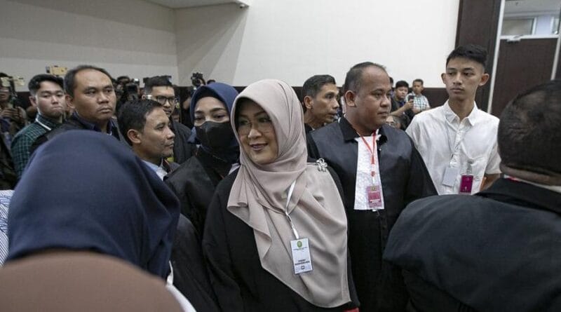 dr Tifa Didakwa Sebarkan Fitnah dan Cemarkan Nama Baik Jokowi