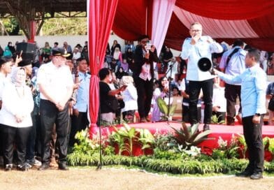 Menko Zulkifli Hasan Apresiasi Wali Kota Bekasi atas Upaya Pengurangan Sampah