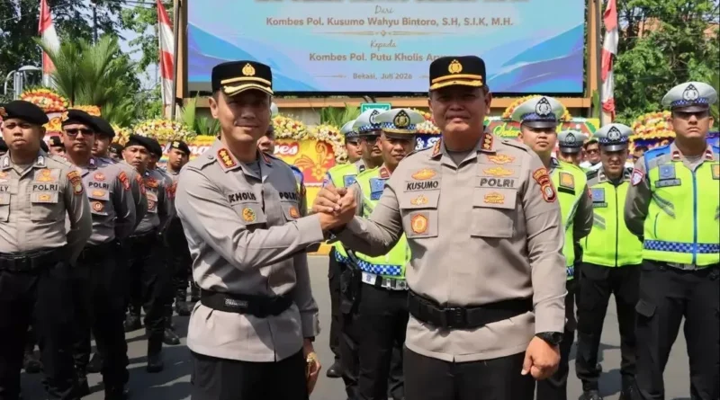Kombes Pol Putu Kholis Aryana Resmi Jabat Kapolres Metro Bekasi Kota