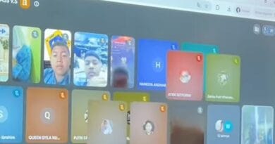 Tri Adhianto Pantau PJJ di SMPN 14 Kota Bekasi, Jaringan Internet Jadi Kendala