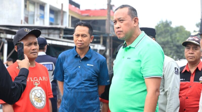 Wali Kota Bekasi Tinjau Perbaikan Jalan Jatimakmur, Genangan Mulai Teratasi