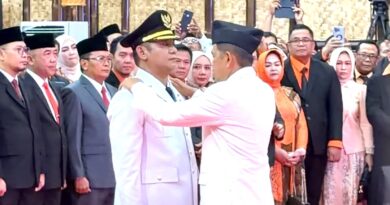 dr. Asep Surya Atmaja Resmi Dilantik Jadi Bupati Bekasi