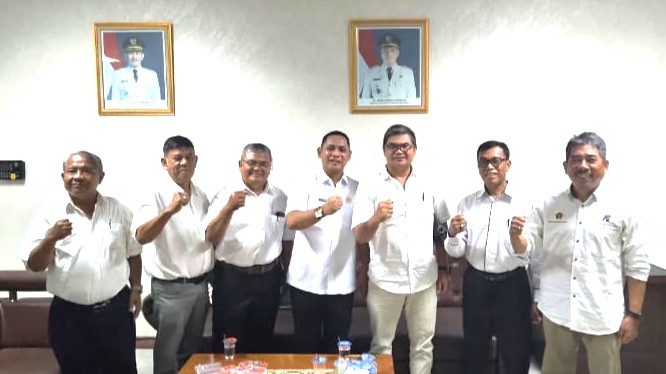 Plt Bupati Bekasi Siap Jadi Pelindung Panitia Natal Lintas Profesi 2026