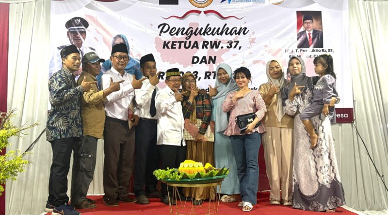 Warga Grand Harmoni Park Desa Muktiwari Cibitung Protes Pergantian Ketua RT/RW